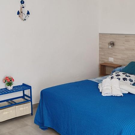 Отель Cortili Del Mar Торре-Сан-Джованни-Удженто Экстерьер фото
