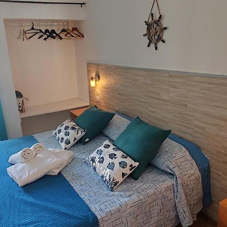 Отель Cortili Del Mar Торре-Сан-Джованни-Удженто Экстерьер фото